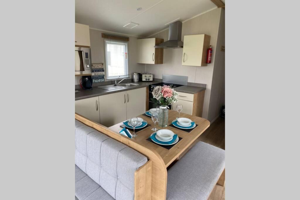 Three Bedroom Caravan Camber Exterior foto